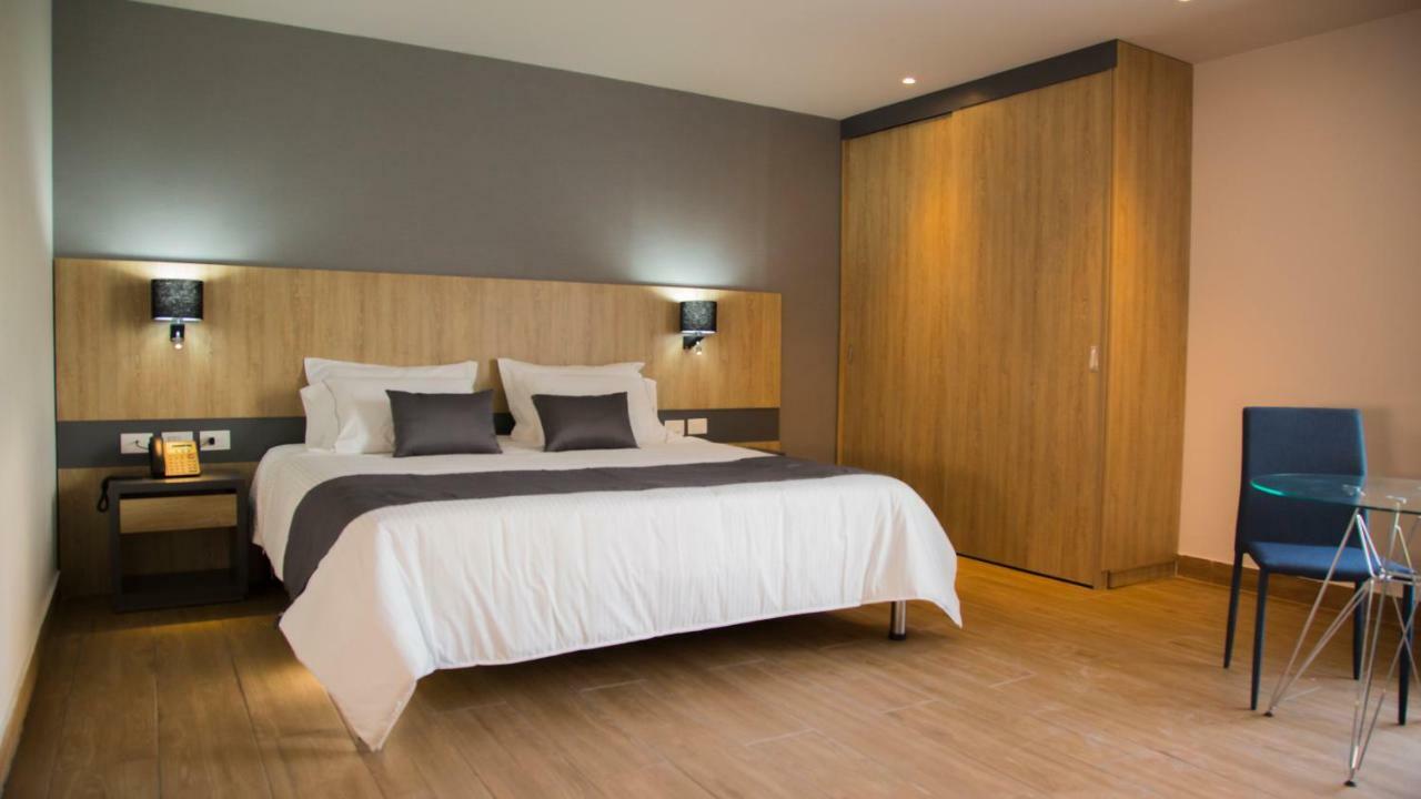 Hotel Plaza Del Lili Cali Exterior photo